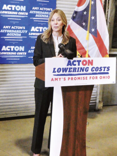 Acton vows to work with both Dems, GOP